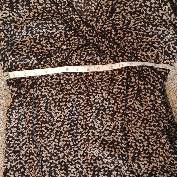 Pink Lily Black and Tan Floral Long Sleeve Mini Dress Size Medium - Picture 6 of 10